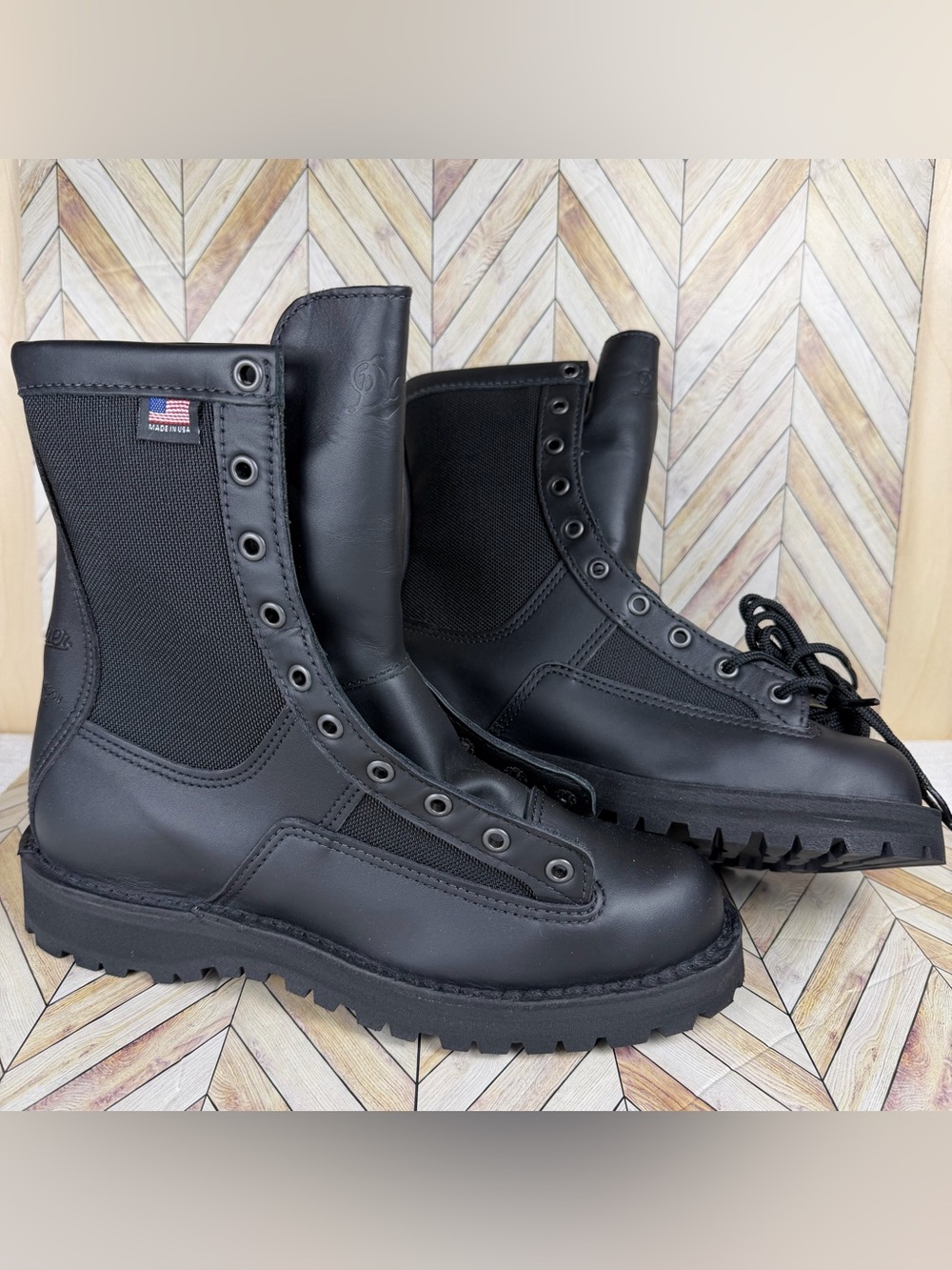 NEW Danner Acadia 8 Black Gore-Tex Tactical Boots - Women's 8.5 M